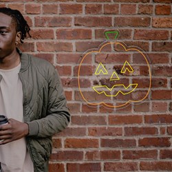 Zeige Details für Neon für Halloween Kürbis Bild von Neon für Halloween Kürbis